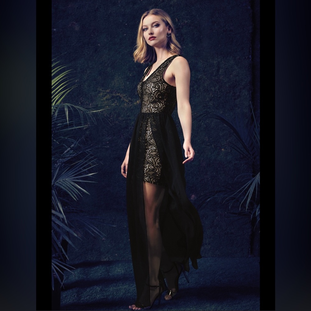 Dynamite - Black Lace Dress